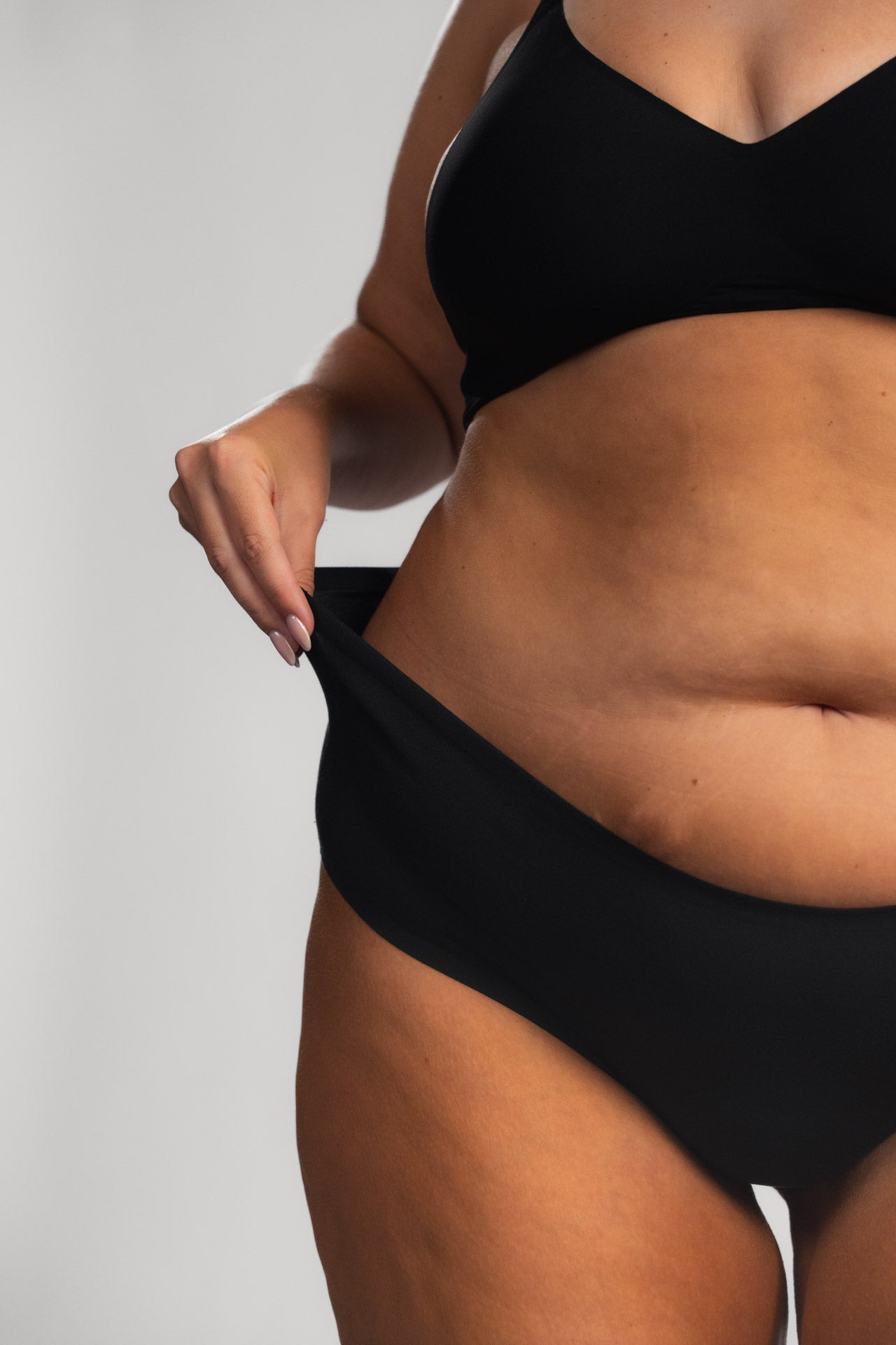 Seamless boksarice LUXE BLACK - 2 kos