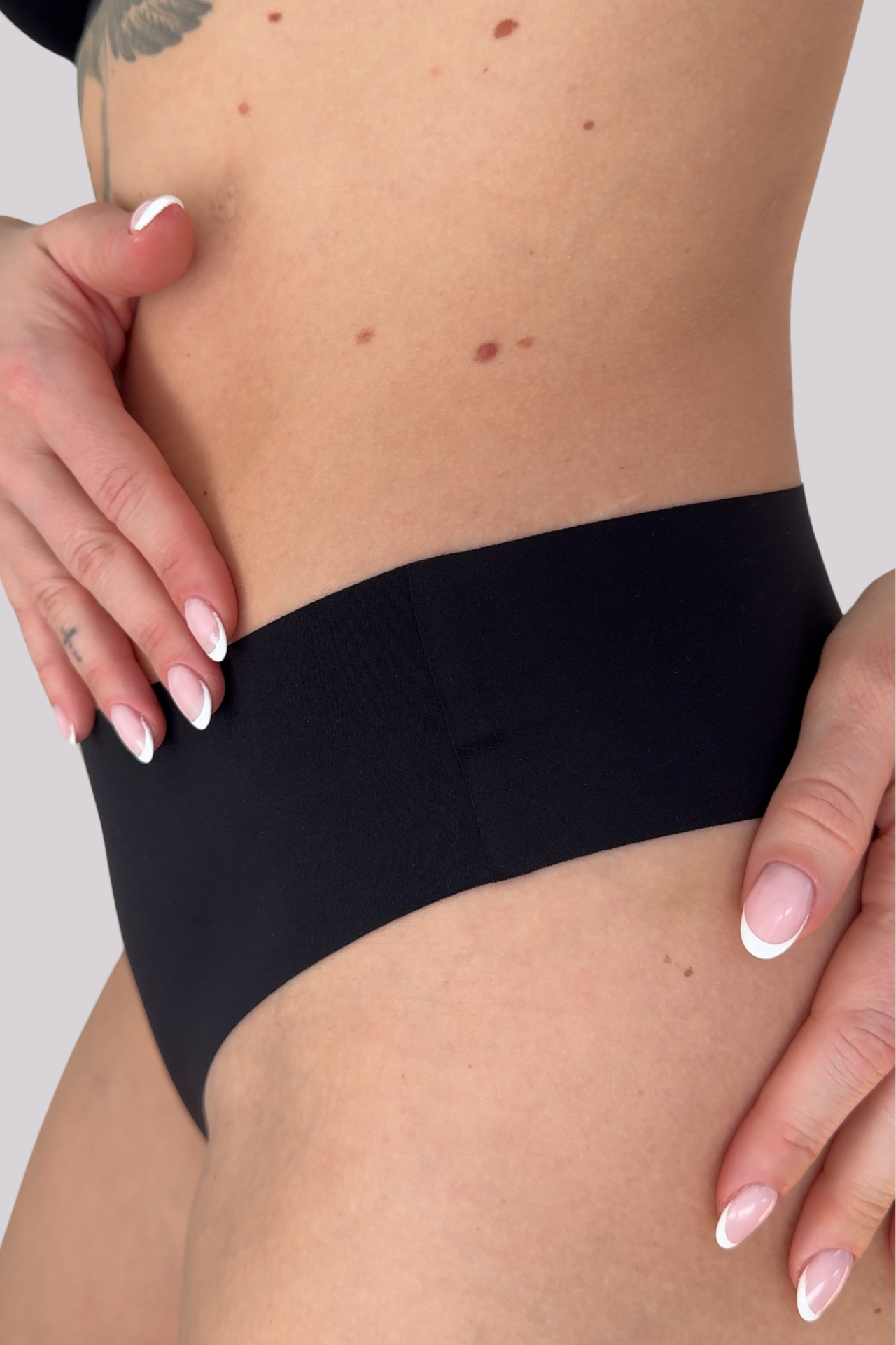 Seamless brazilke SCULPT BLACK